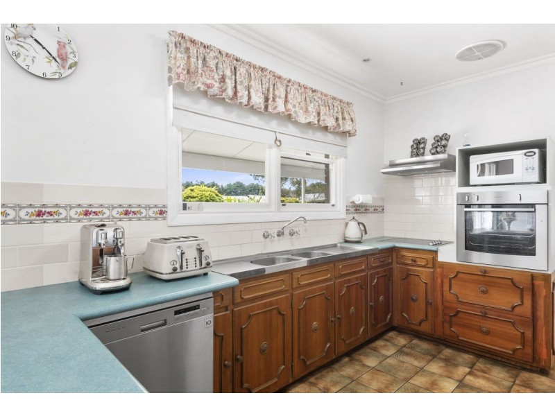 551-569 Bellarine Highway, Moolap VIC 3221