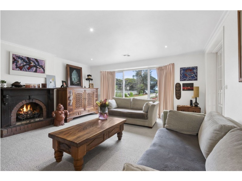 551-569 Bellarine Highway, Moolap VIC 3221