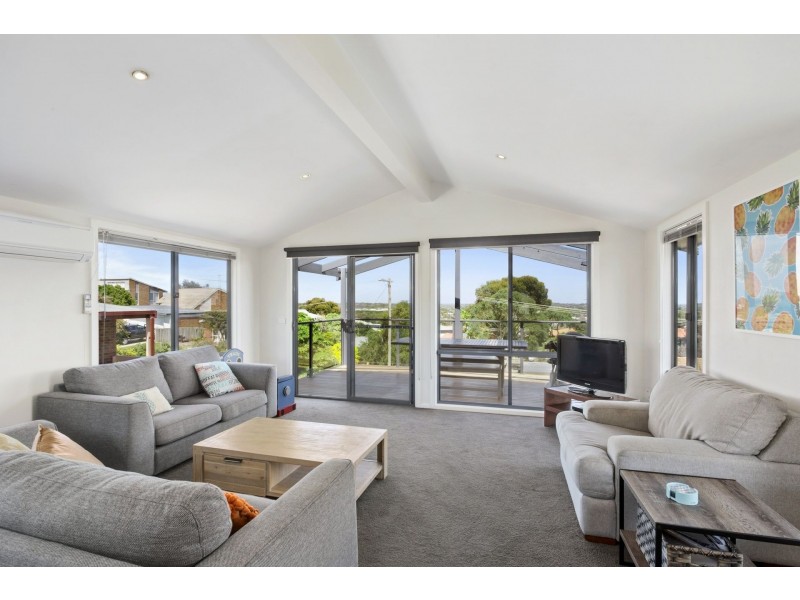 9 Northcote Road, Ocean Grove VIC 3226