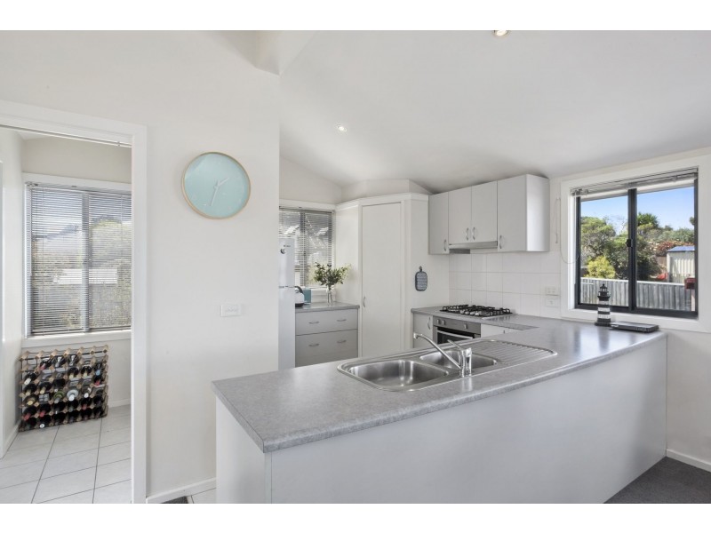 9 Northcote Road, Ocean Grove VIC 3226