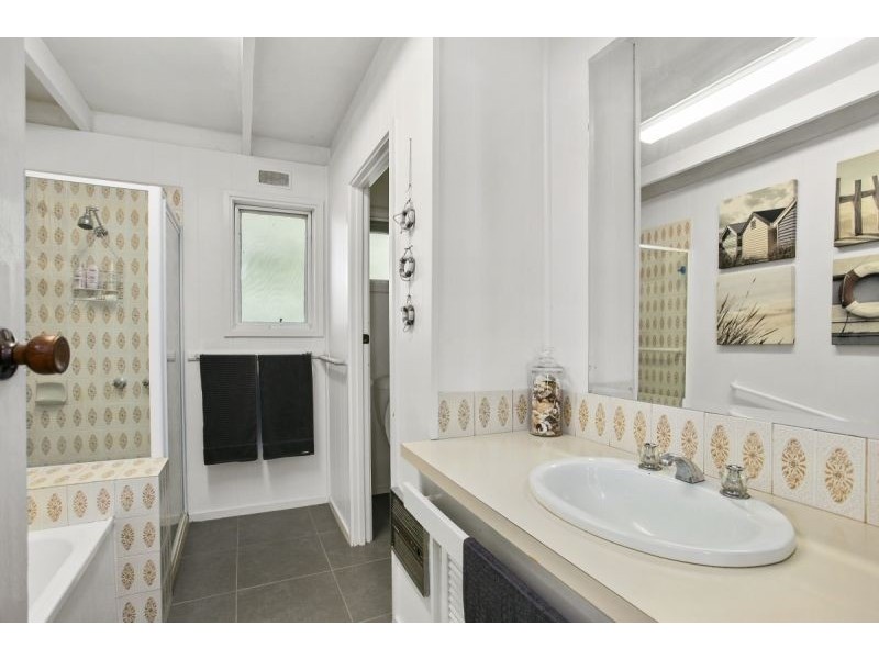 13 Coogee Court, Barwon Heads VIC 3227