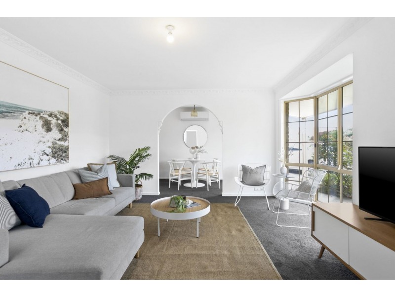 2/10 Bridge Road, Barwon Heads VIC 3227