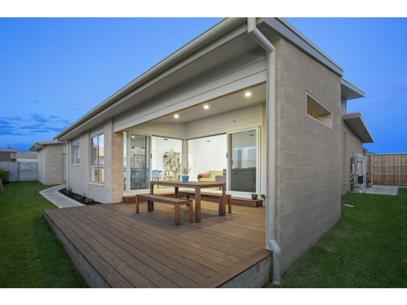 11 Baradine Drive, Ocean Grove VIC 3226