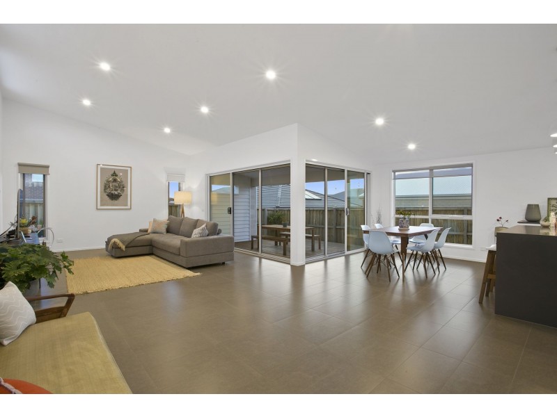 11 Baradine Drive, Ocean Grove VIC 3226