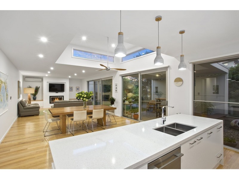 41 The Avenue, Ocean Grove VIC 3226