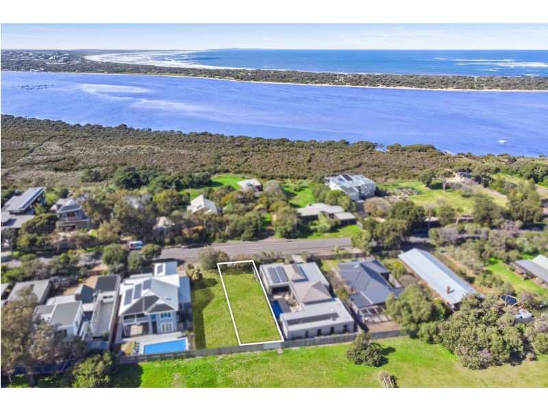 1/31 Carr Street, Barwon Heads VIC 3227