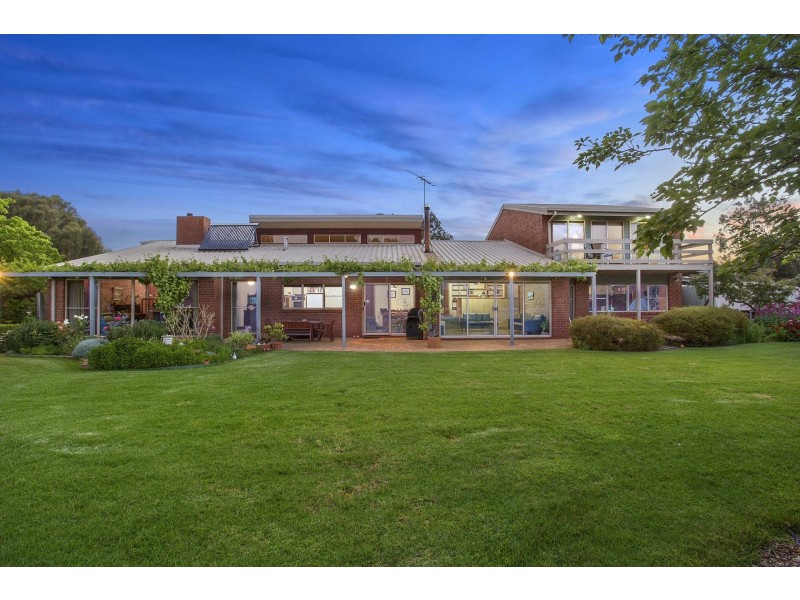 70 Breamlea Road, Connewarre VIC 3227