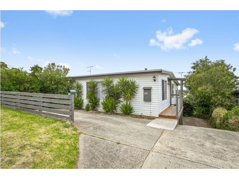 69 Aldebaran Road, Ocean Grove VIC 3226