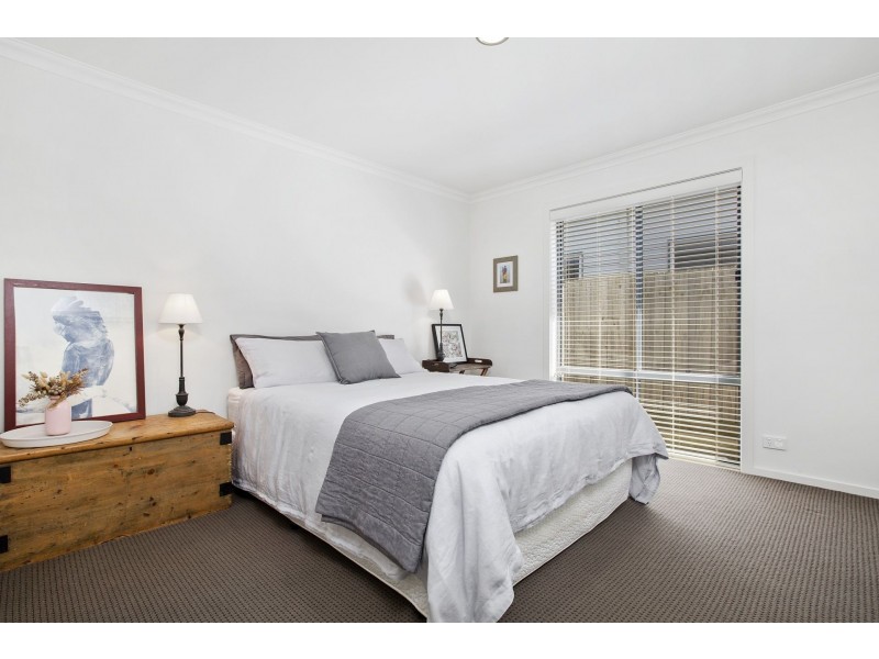 18A Edwards Point Road, St Leonards VIC 3223