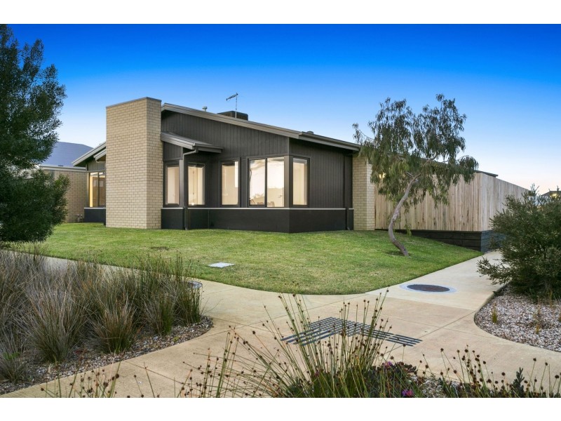 62-64 Peterho Boulevard, Point Lonsdale VIC 3225