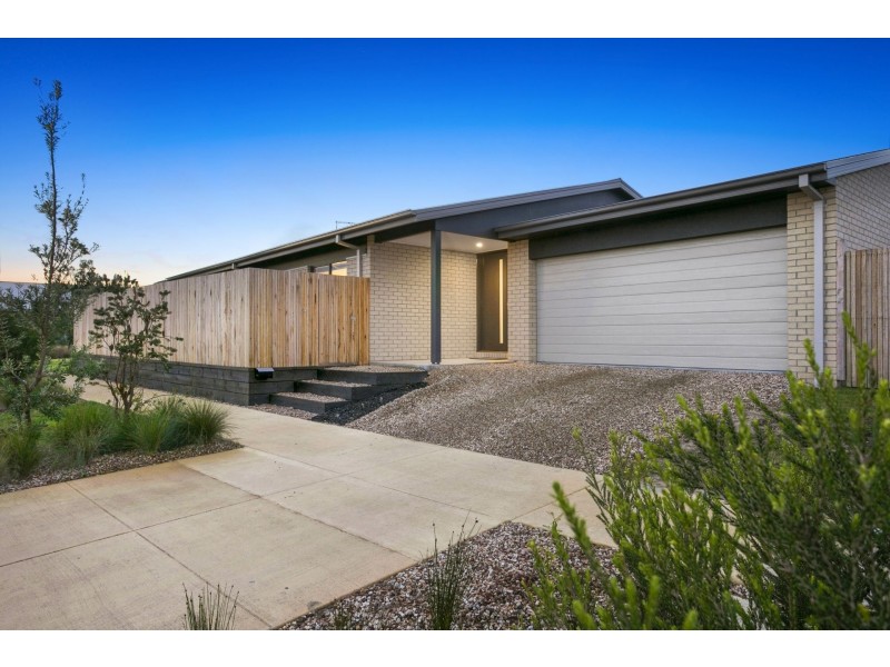 62-64 Peterho Boulevard, Point Lonsdale VIC 3225