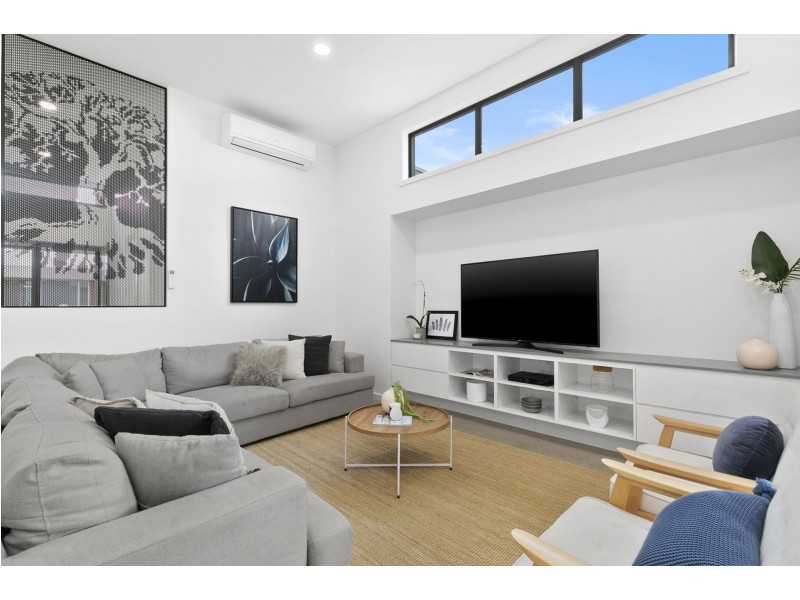 14 Shelburn Way, Ocean Grove VIC 3226