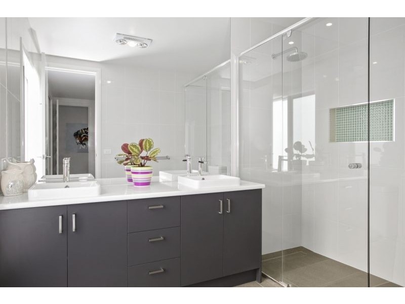 20 Heathwood Way, Ocean Grove VIC 3226