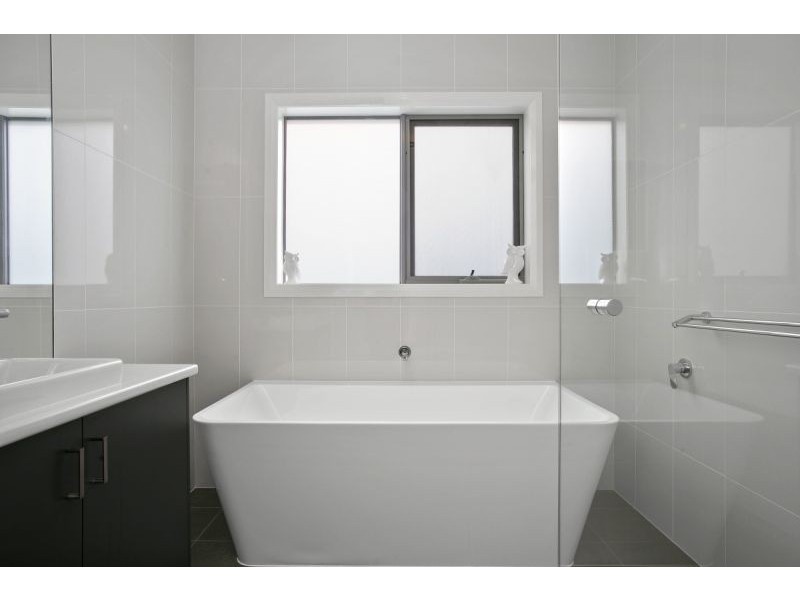 20 Heathwood Way, Ocean Grove VIC 3226