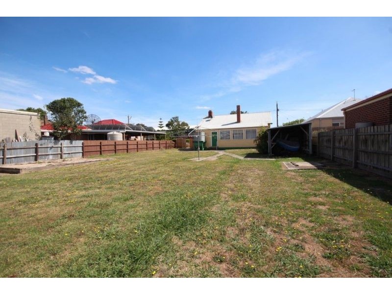 376 Rossiter Road, Koo Wee Rup VIC 3981