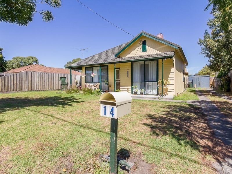 14 Charles Street, Koo Wee Rup VIC 3981