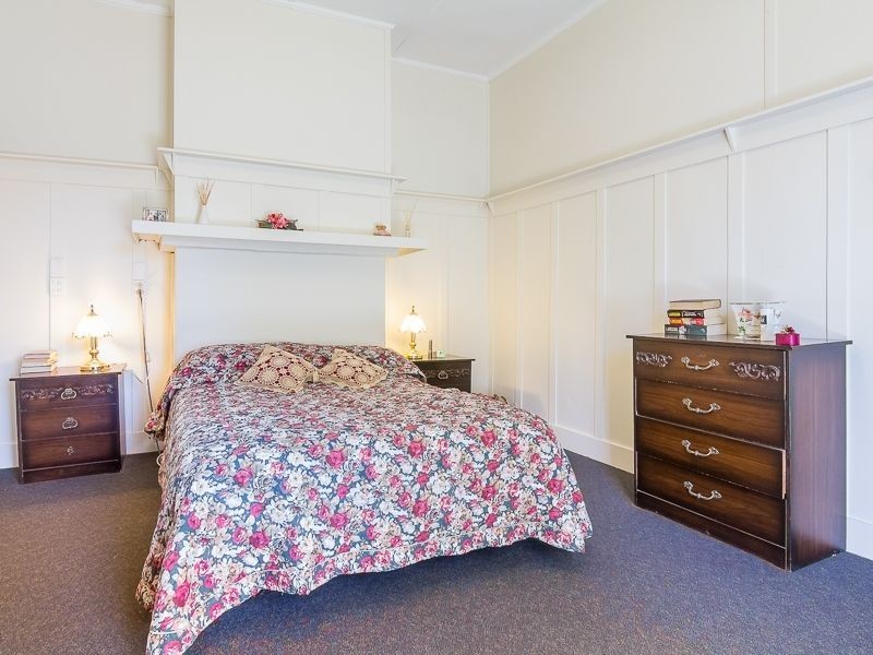 14 Charles Street, Koo Wee Rup VIC 3981