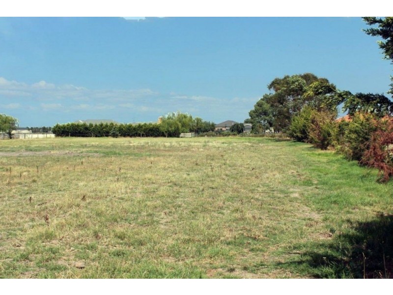 34 Sims Lane, Koo Wee Rup VIC 3981