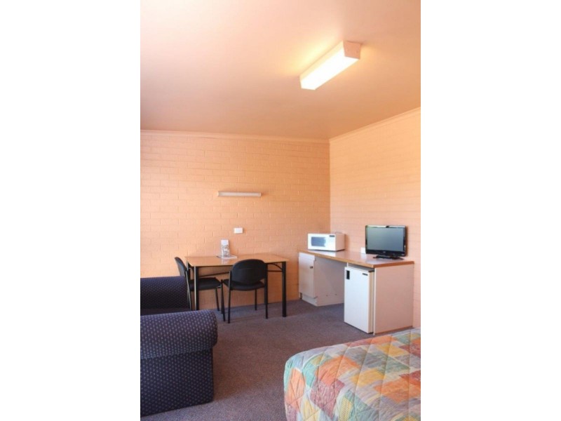 132 Station Street, Koo Wee Rup VIC 3981