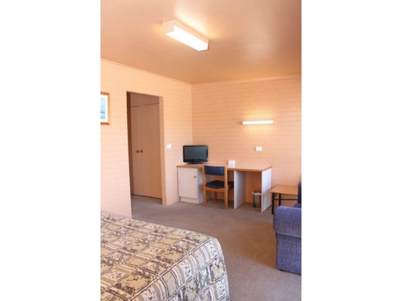 132 Station Street, Koo Wee Rup VIC 3981