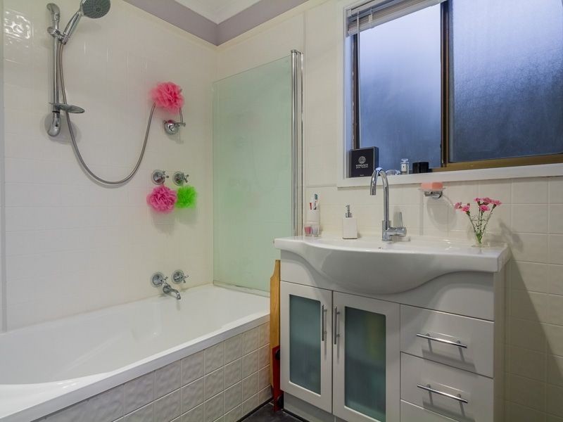 18 Davis Street, Nyora VIC 3987