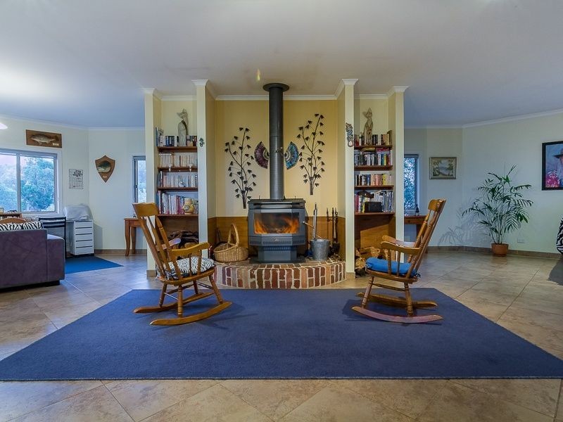 45 Henrys Road, Nyora VIC 3987