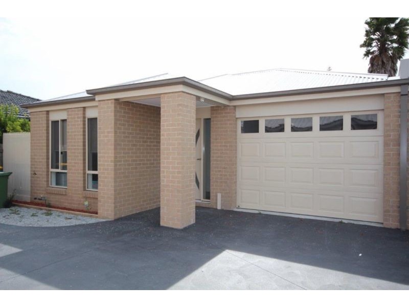 4/156 Station Street, Koo Wee Rup VIC 3981