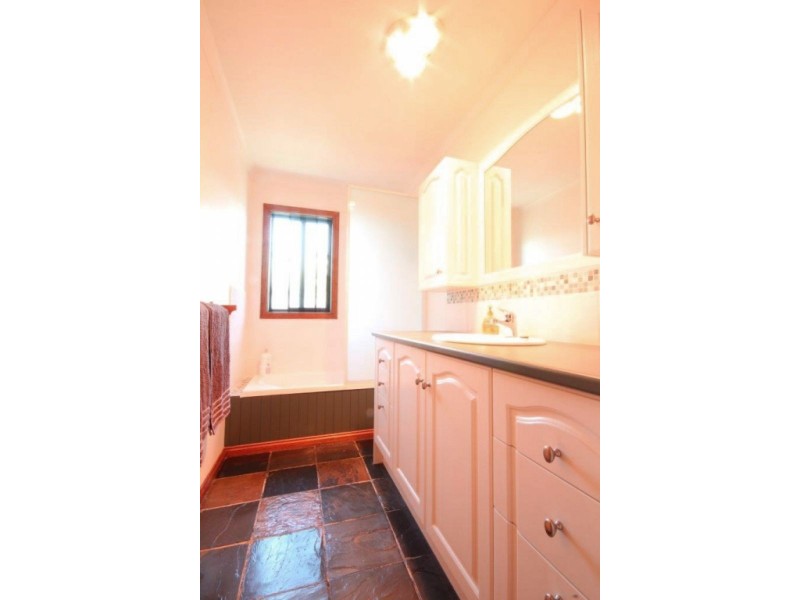 47 Mitchell Street, Nyora VIC 3987