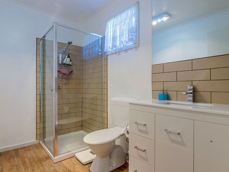 33 Station Street, Lang Lang VIC 3984