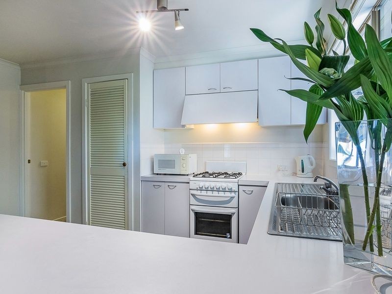 33 Station Street, Lang Lang VIC 3984