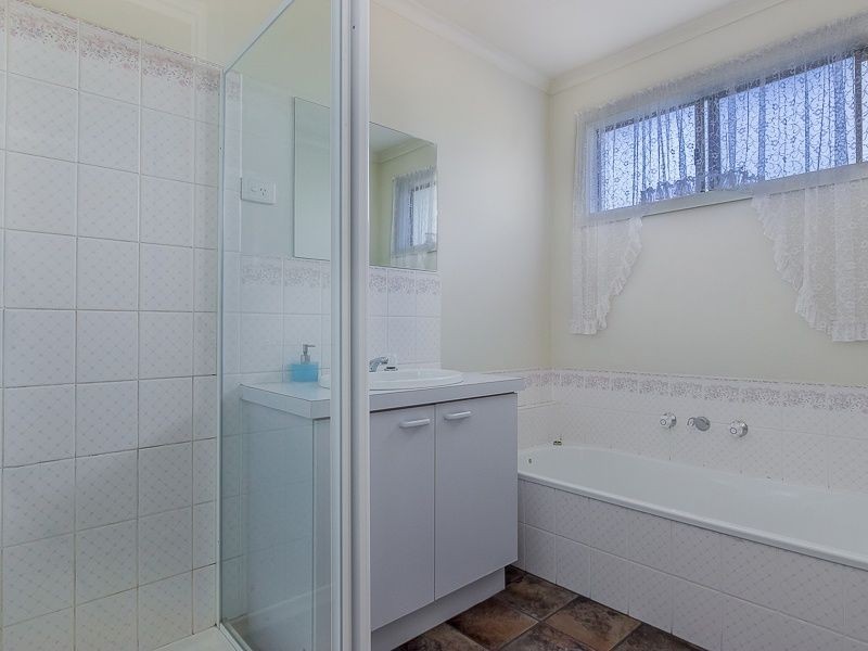 33 Station Street, Lang Lang VIC 3984