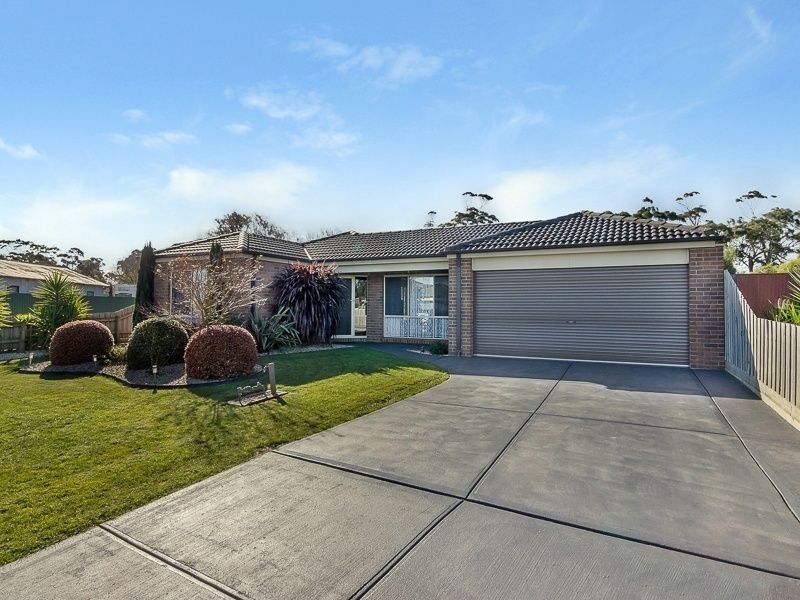 9 Cullen Drive, Lang Lang VIC 3984