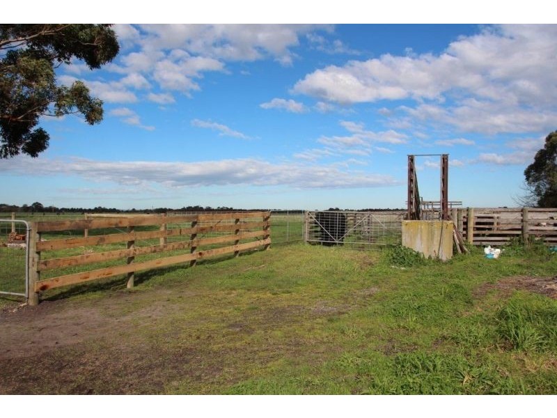 1350 Manks Road, Koo Wee Rup VIC 3981