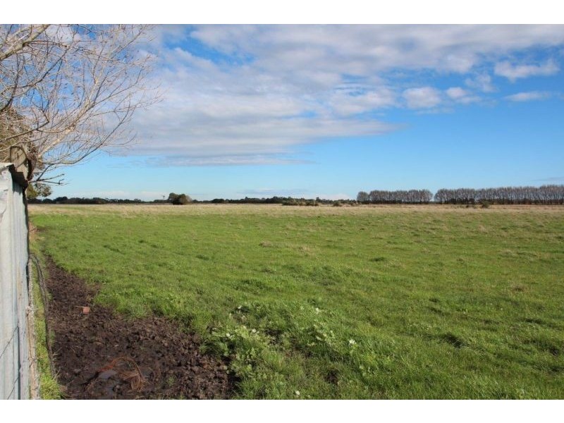 1350 Manks Road, Koo Wee Rup VIC 3981