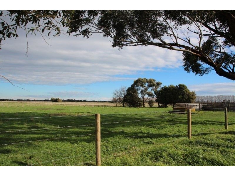 1350 Manks Road, Koo Wee Rup VIC 3981