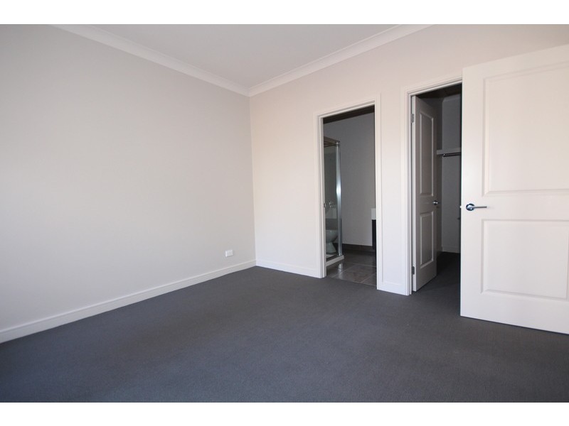 2/26 Salisbury, Lang Lang VIC 3984