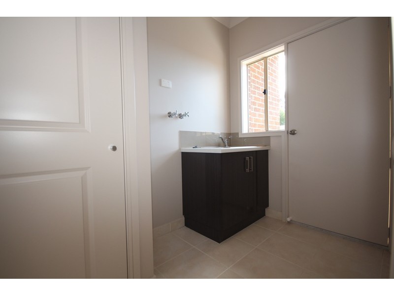 2/26 Salisbury, Lang Lang VIC 3984