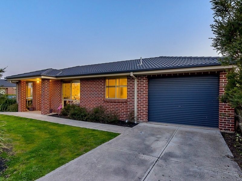 1/1-3 Gardner Street, Koo Wee Rup VIC 3981