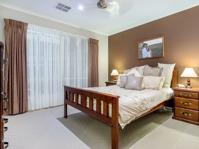 11 County Close, Koo Wee Rup VIC 3981