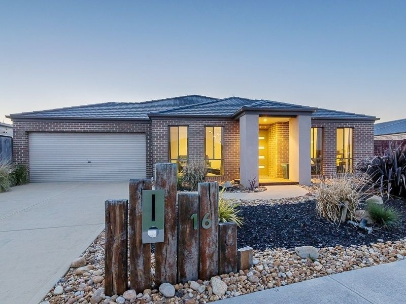 16 Dwyer Court, Koo Wee Rup VIC 3981