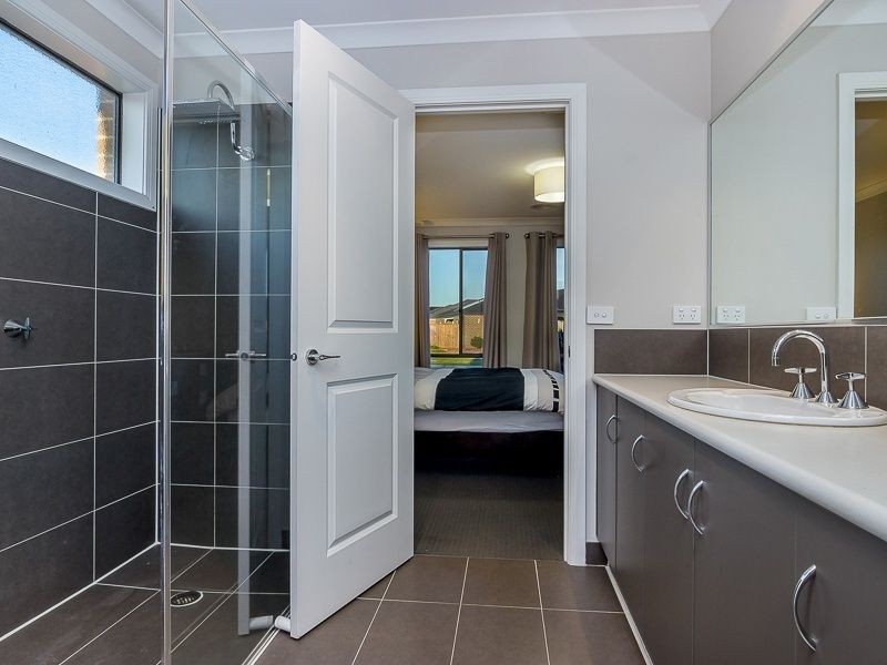 16 Dwyer Court, Koo Wee Rup VIC 3981