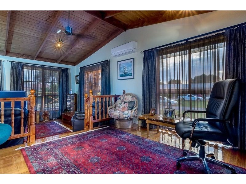 2 Boormani Court, Koo Wee Rup VIC 3981
