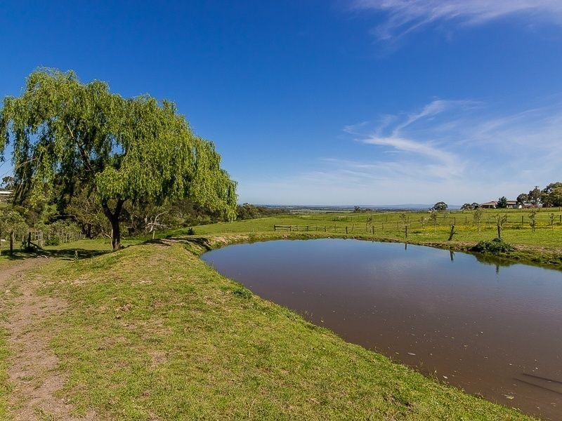 650 Yannathan Road, Nyora VIC 3987