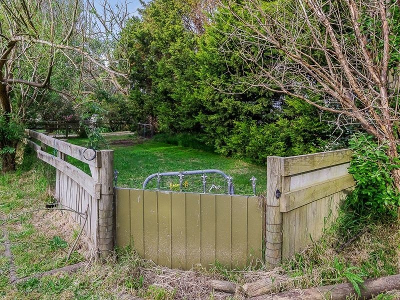 760 Yannathan Road, Nyora VIC 3987