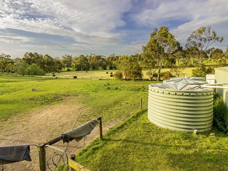 760 Yannathan Road, Nyora VIC 3987