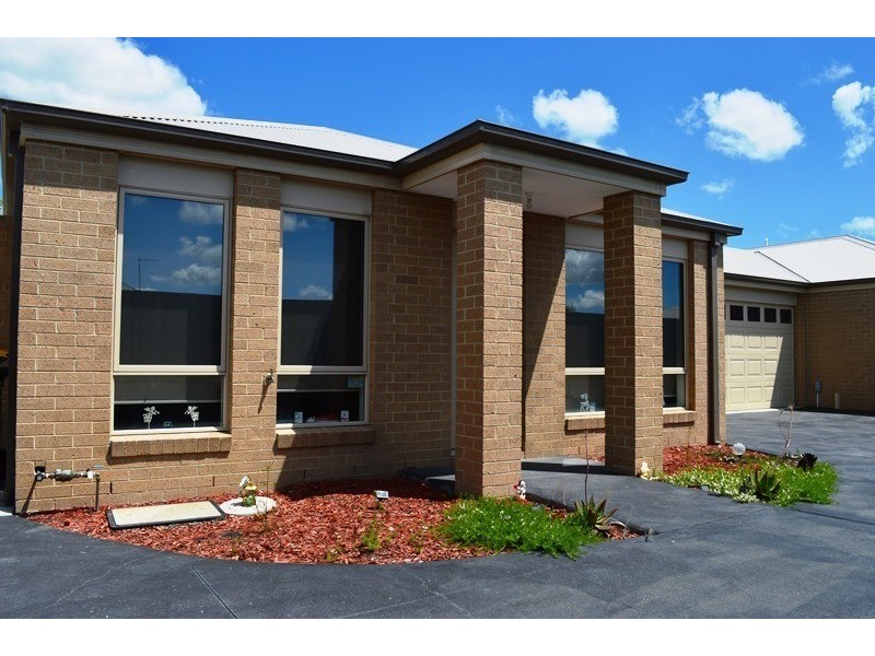 2/148 – 154 Station Street, Koo Wee Rup VIC 3981