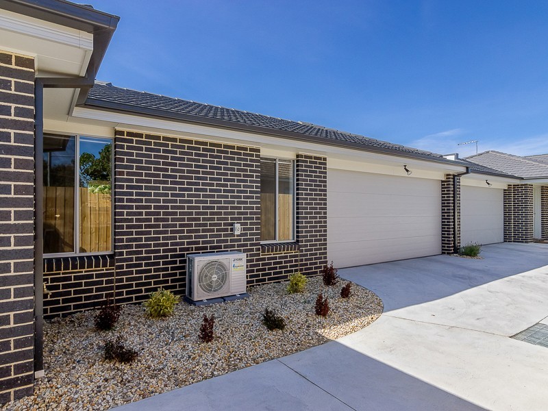 1/12 Henry Street, Koo Wee Rup VIC 3981