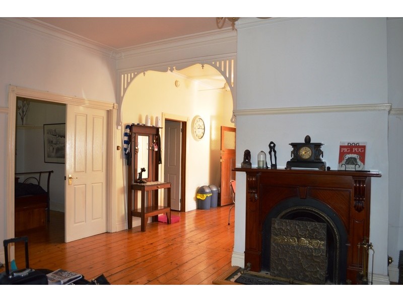 6 Alexandra Ave, Koo Wee Rup VIC 3981