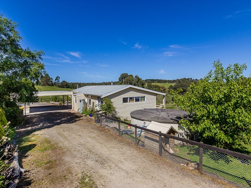 650 Yannathan Road, Nyora VIC 3987