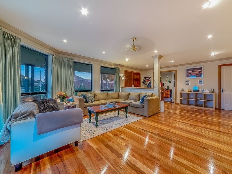 327a Rossiter Road, Koo Wee Rup VIC 3981